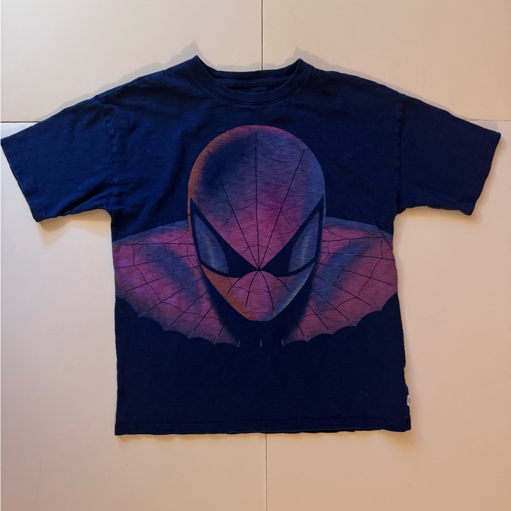 GAP Marvel Kids Blue Graphic Tee in Size XXL in EUC